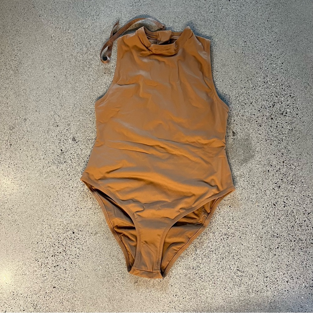 Skims one piece swimsuit xl
